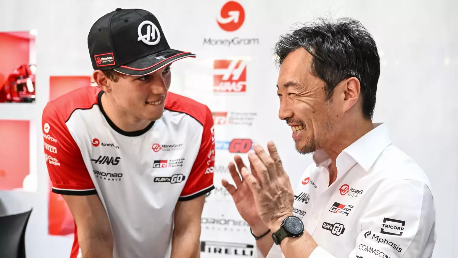 Haas Não Teme Perder Bearman para a Ferrari — Komatsu Foca no Presente